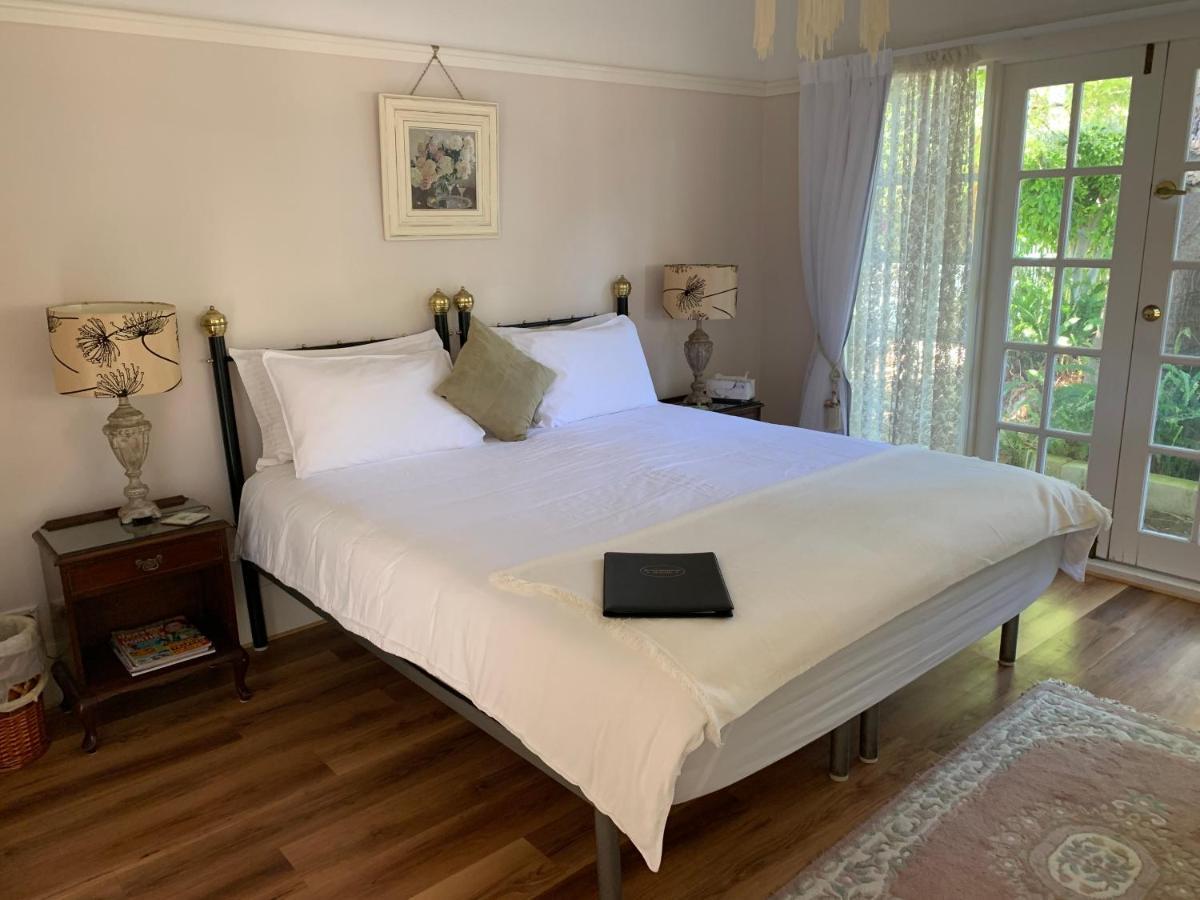 Rosebridge House Bed & Breakfast Adult Retreat Gooseberry Hill Exteriör bild