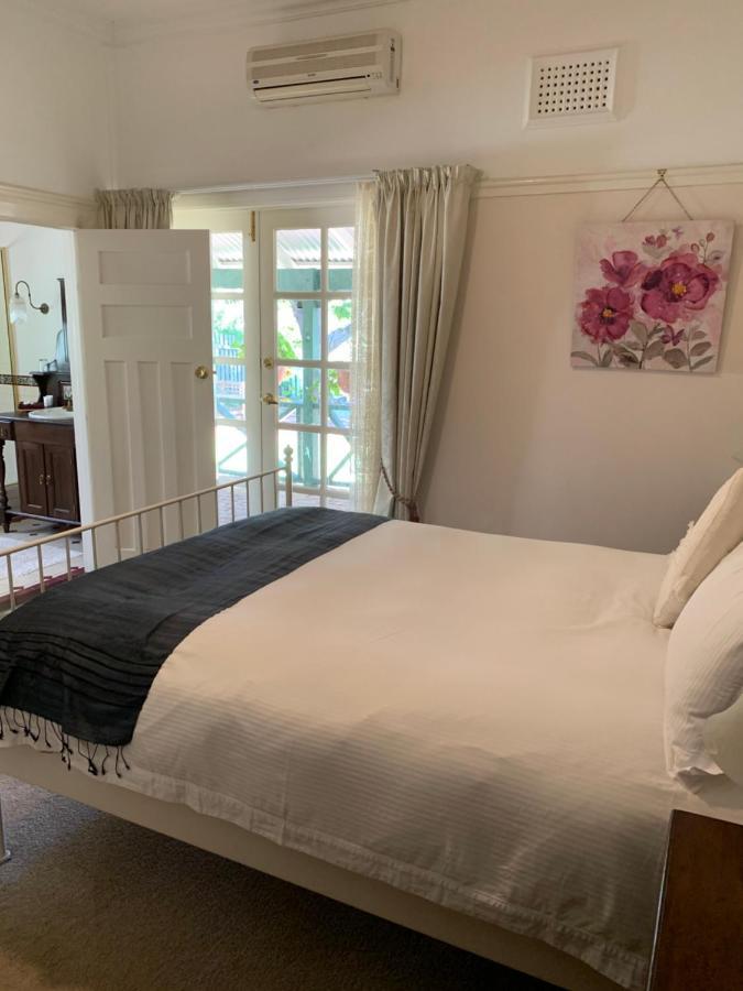 Rosebridge House Bed & Breakfast Adult Retreat Gooseberry Hill Exteriör bild