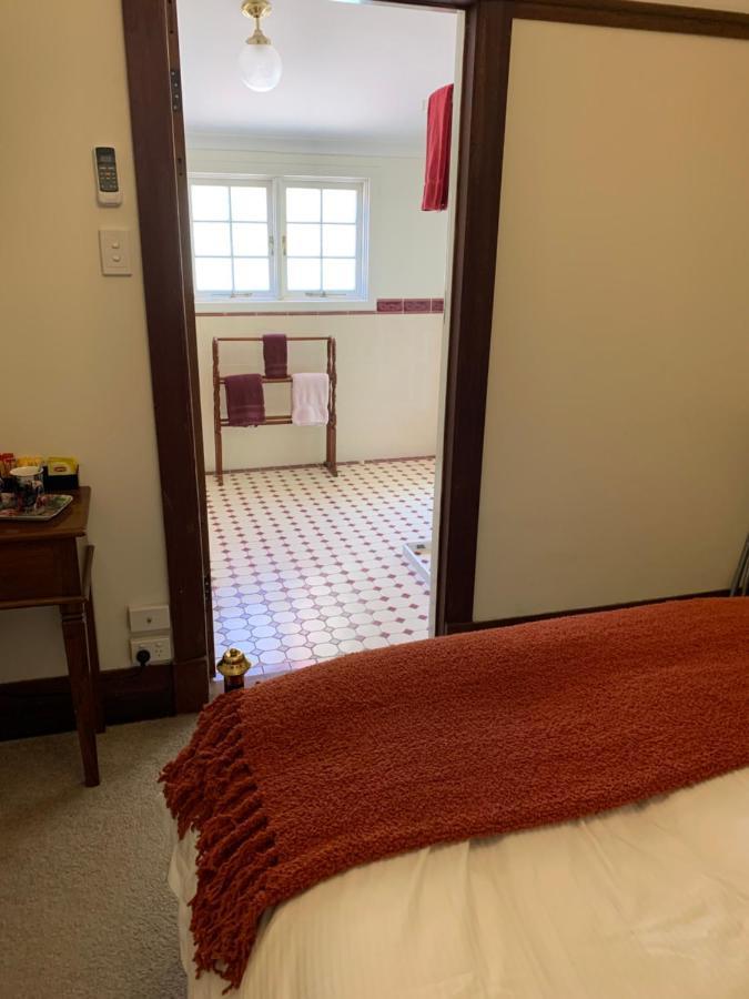 Rosebridge House Bed & Breakfast Adult Retreat Gooseberry Hill Exteriör bild