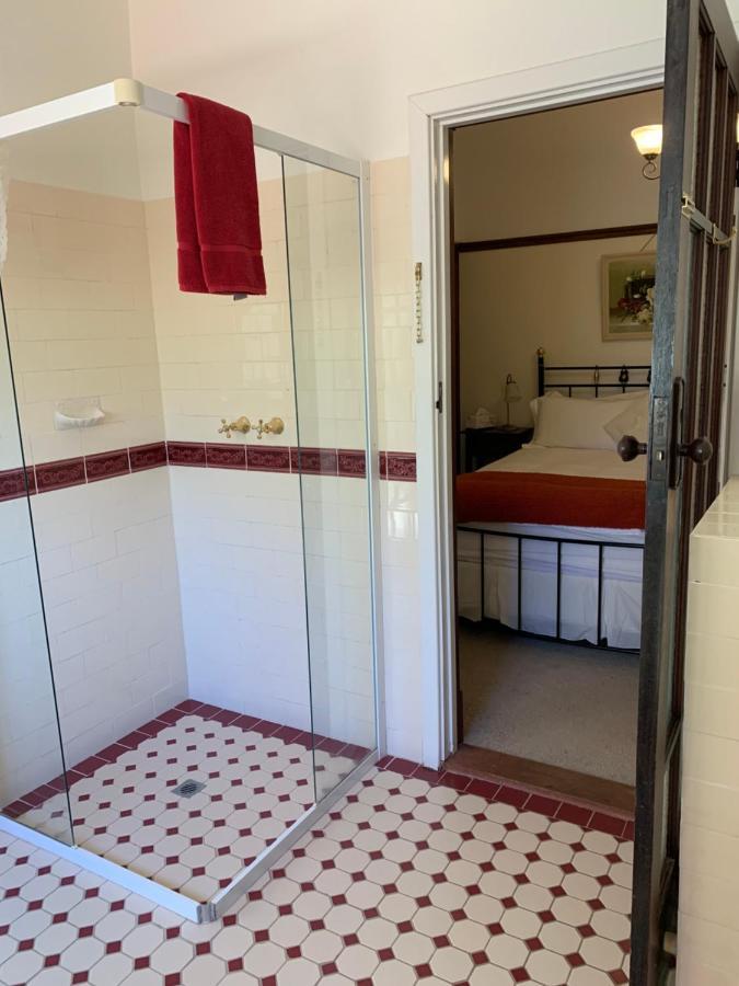 Rosebridge House Bed & Breakfast Adult Retreat Gooseberry Hill Exteriör bild