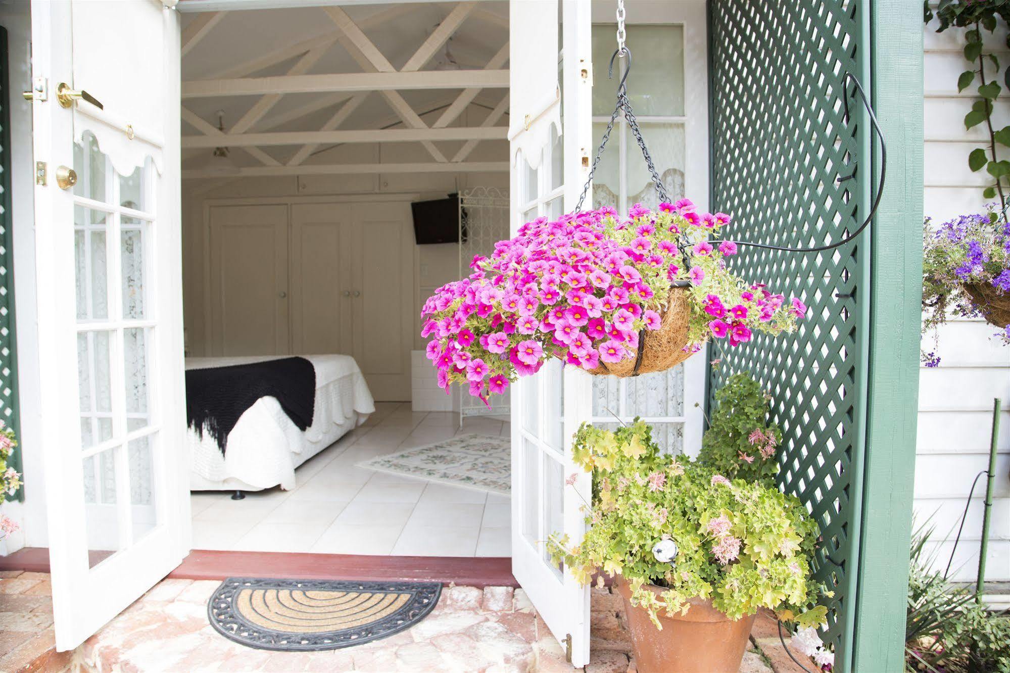 Rosebridge House Bed & Breakfast Adult Retreat Gooseberry Hill Exteriör bild