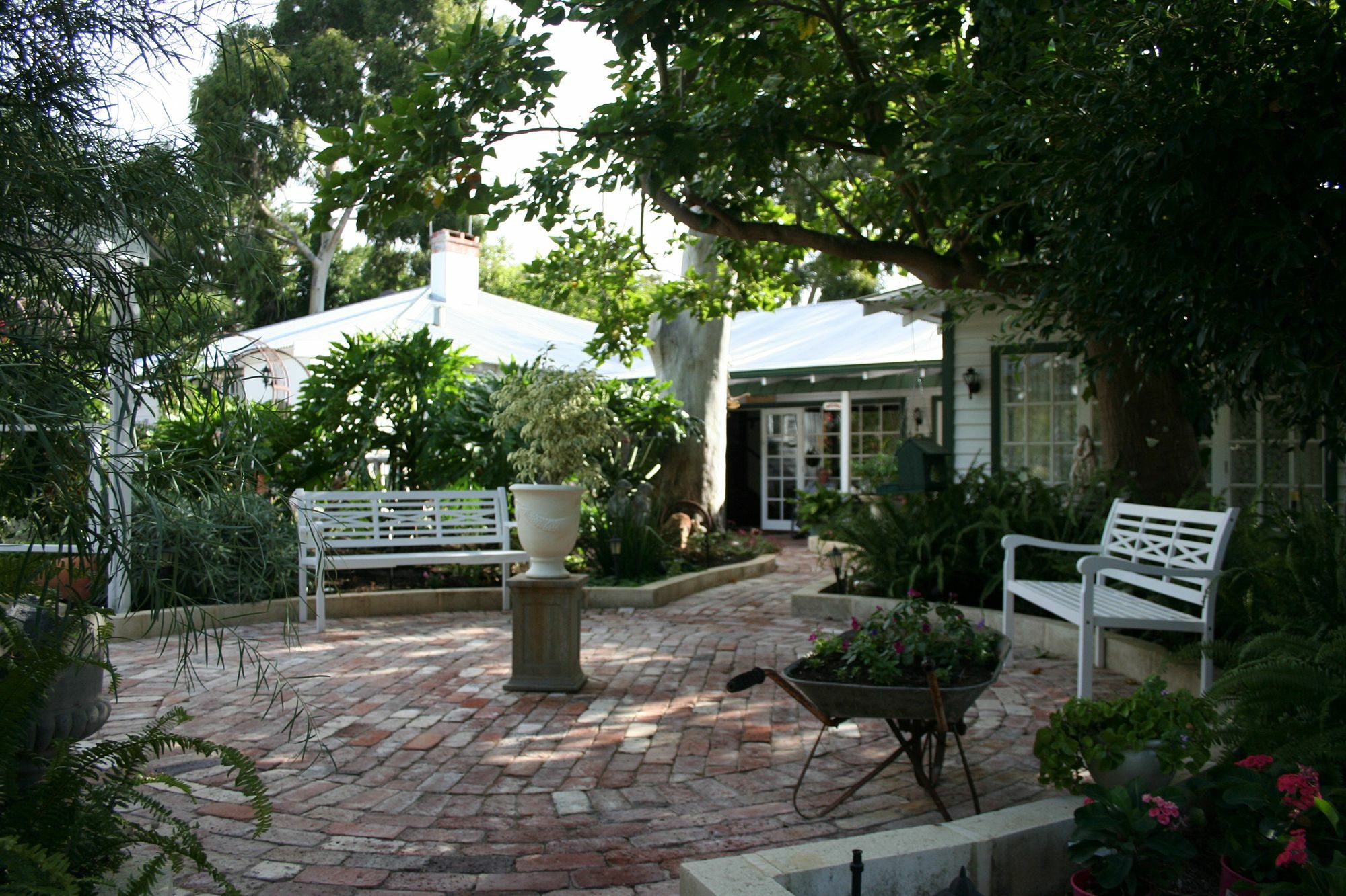 Rosebridge House Bed & Breakfast Adult Retreat Gooseberry Hill Exteriör bild